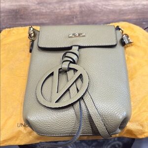 Valentino Green Crossbody Bag with Elegant Design